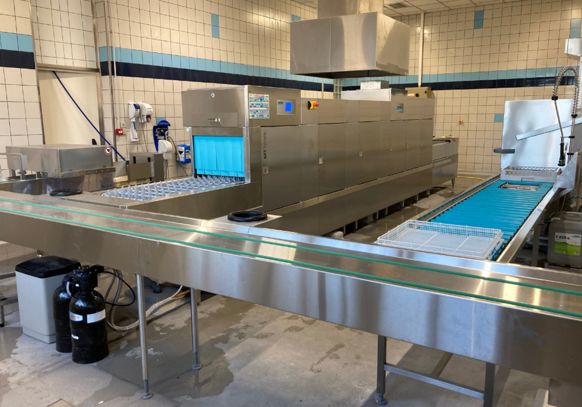 Lave-vaisselle à avancement automatique gamme CTR