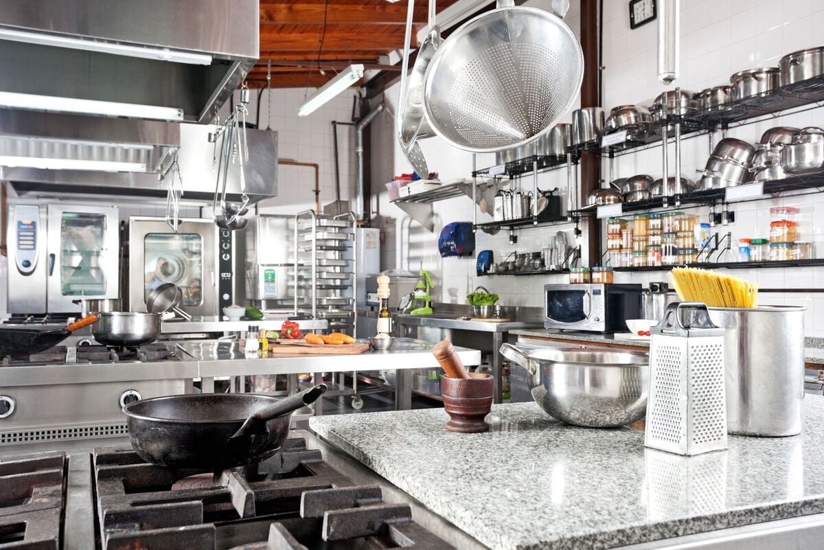 QUÉ EQUIPOS DEBE INCLUIR UNA COCINA INDUSTRIAL IDEAL? | Winterhalter