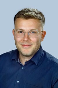 Stefan Marinovic Stefan Marinovic