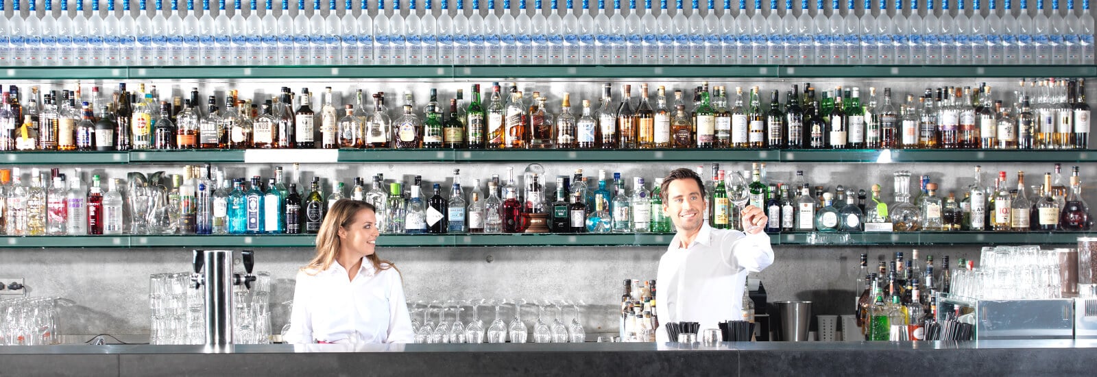 Polish free glasswashing solution by Winterhalter Polish free glasswashing solution by Winterhalter