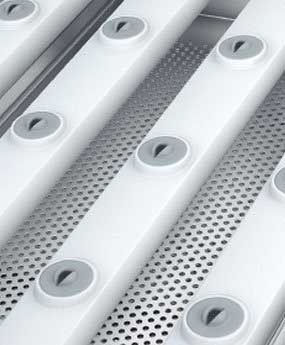 Lave-vaisselle compact à avancement automatique de casiers CTR de Winterhalter Lave-vaisselle compact à avancement automatique de casiers CTR de Winterhalter
