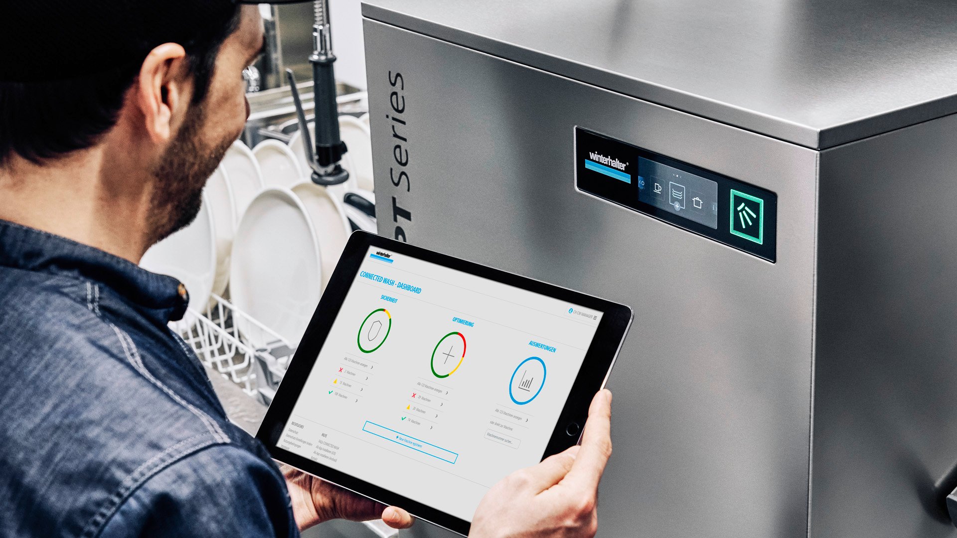 Spülmaschine sendet Warnmeldungen | Arbeitsplatz Gastronomie Spülmaschine sendet Warnmeldungen | Arbeitsplatz Gastronomie