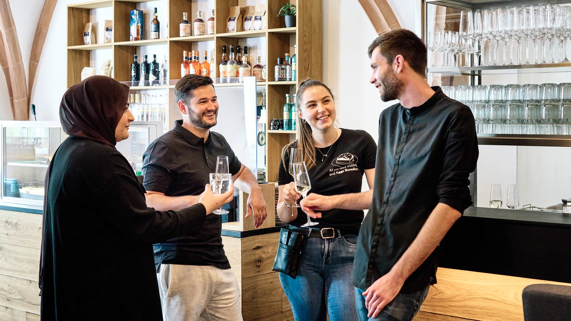 Teamgeist und Wir-Gefühl | Personalsuche Gastronomie Teamgeist und Wir-Gefühl | Personalsuche Gastronomie