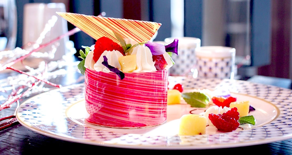 Ужин 17. Ресторанная еда. Сервировка стола с едой. Ужин с морепродуктами. Ужин 17.