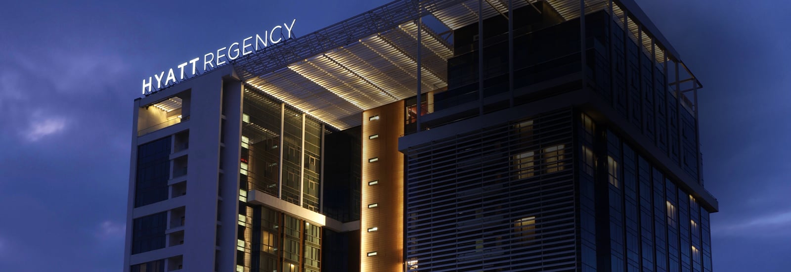 Профессиональные посудомоечные машины Winterhalter в Отеле Hyatt Regency Rostov Don Plaza Профессиональные посудомоечные машины Winterhalter в Отеле Hyatt Regency Rostov Don Plaza